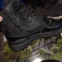 Men's  Boots Intreceptor Size 10