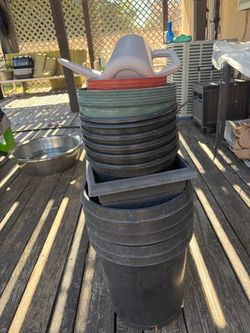 Plant buckets