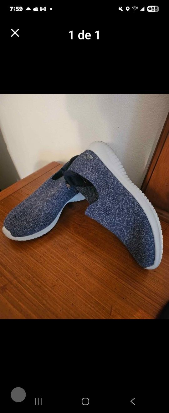 Woman Skechers Side # 8