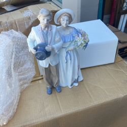 Porcelain Figures 