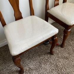 6 Dining chairs (wood )