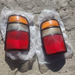 Tahoe/Suburban/Yukon OEM Tailights