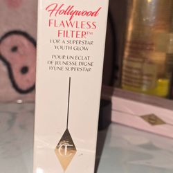 Charlotte Tilbury Hollywood Flawless Filter Foundation 