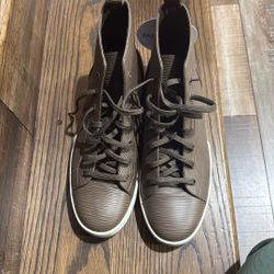 Louis Vuitton High Top Taiga Leather