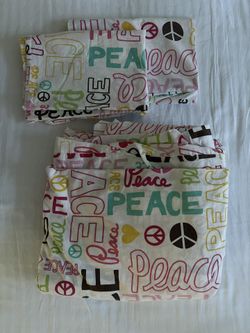 Full Duvet Peace Design