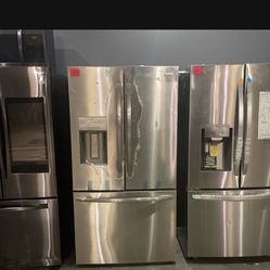 New Frigidaire Bottom Freezer Refrigerator‼️‼️