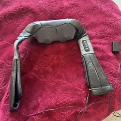 Neck & Shoulder Massager
