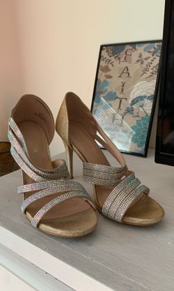 High heel shoes