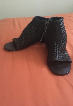 Dolce Vita shoes size 6