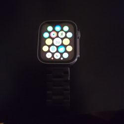 Apple Watch Series 6 