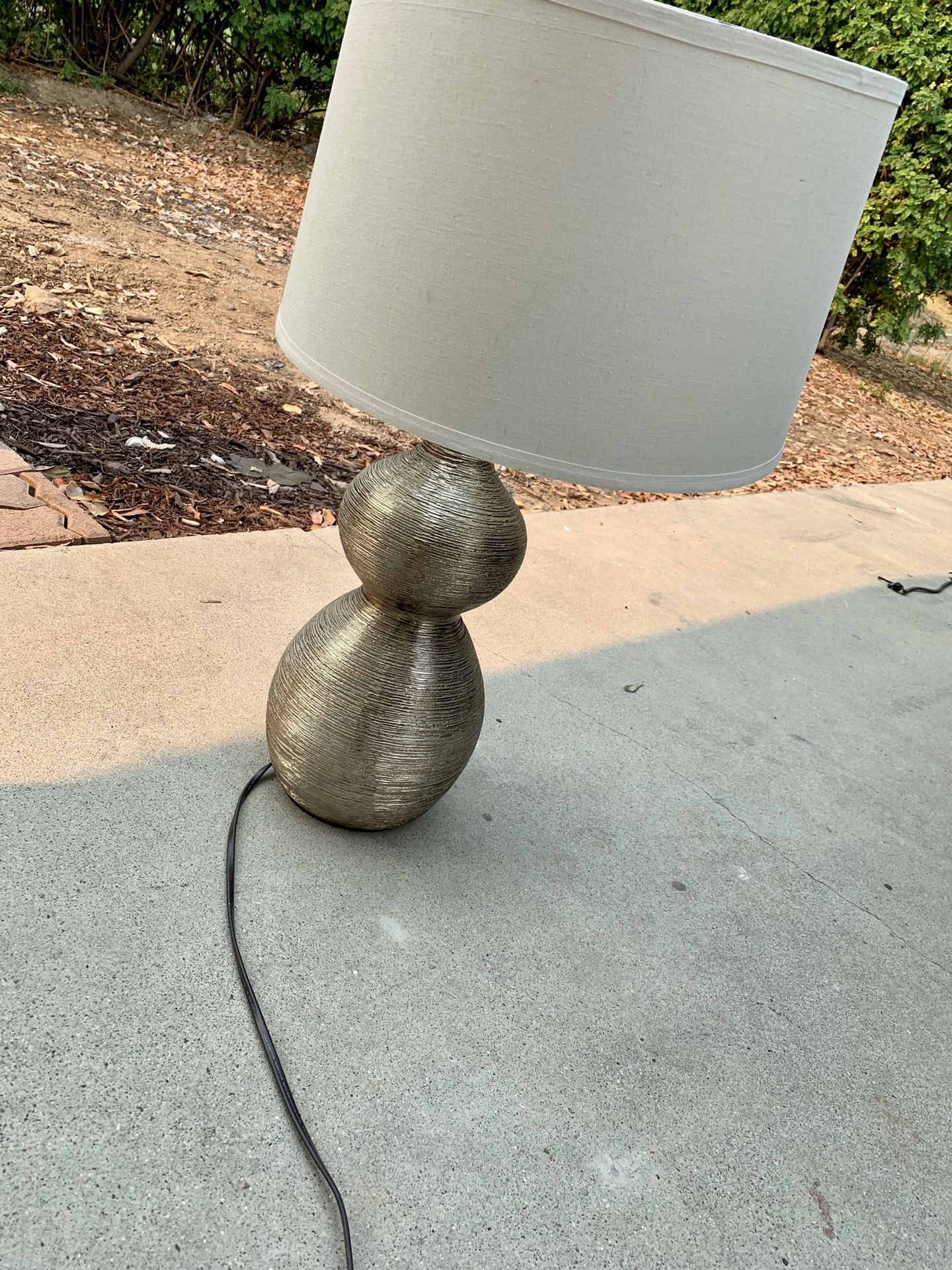 Rose gold table lamp
