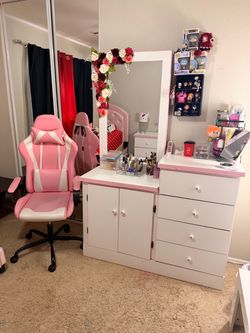 Pink and White twin girls bedroom set