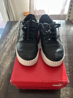 Women’s Puma Sneakers size 8