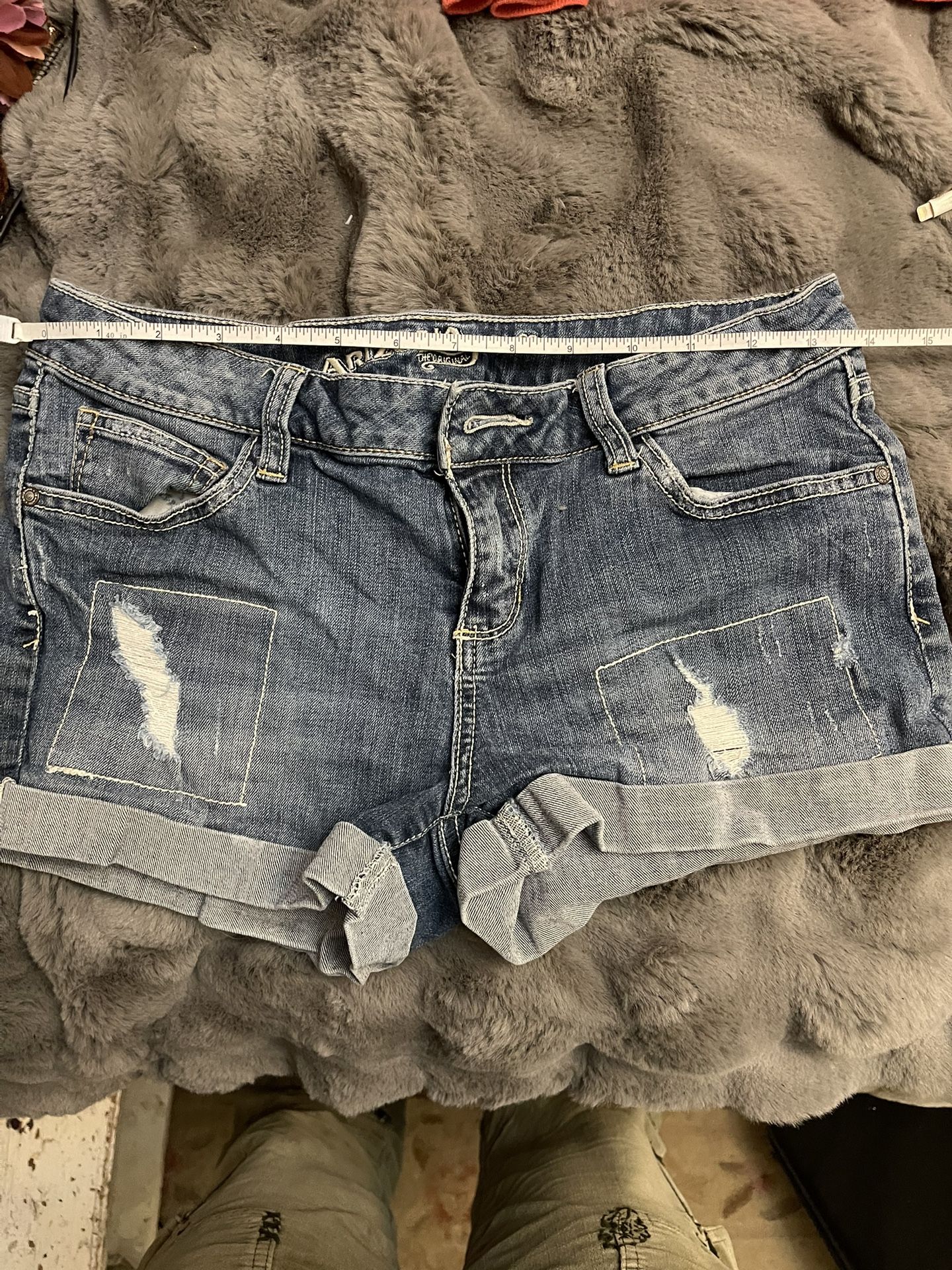 Arizona Blue Jean Shorts Size 7