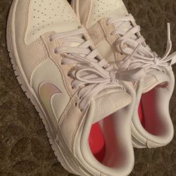 Nike Dunk Low Iridescent Pearl White