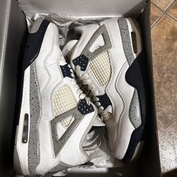 Jordan 4 Midnight Navy 