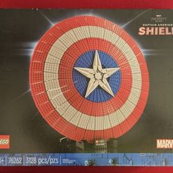 LEGO 76262 Captain America's Shield The Infinity Saga Marvel New!