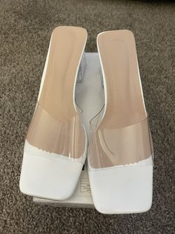 Women's Square Toe Heeled Sandals- Size 8