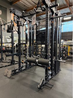 FREE LOCAL DELIVERY- Major Fitness B17 Flying Fortress Squat Rack Power Cage Functional Trainer with Smith Machine