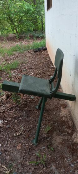 Hitch Mounted Chair