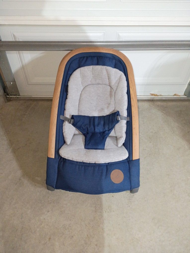 most compact stroller wagon EVER ADVANCED Compact Travel Stroller main image 0