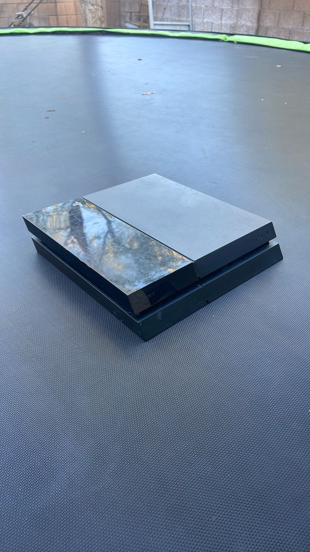 PS4
