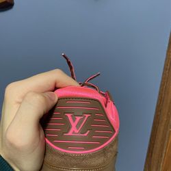 Louis Vuitton Hat for Sale in Chicago, IL - OfferUp