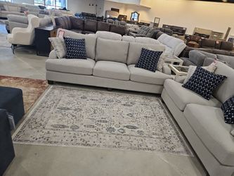 FLOOR MODEL LANEY SOFA
