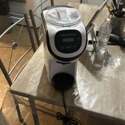  Formula Pro Mini Baby Formula Dispenser