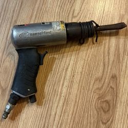 Ingersoll Rand Air Hammer w/ Chisel