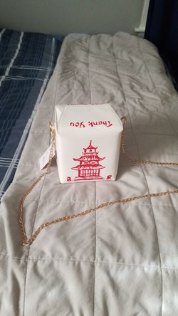 N3933# White/Red Handbag