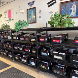 Baterías Para Carros Y Trocas Car/ Truck Batteries