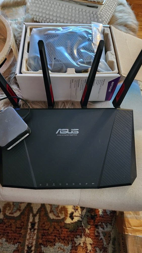 Hi speed Wi-Fi on modem take it all.
