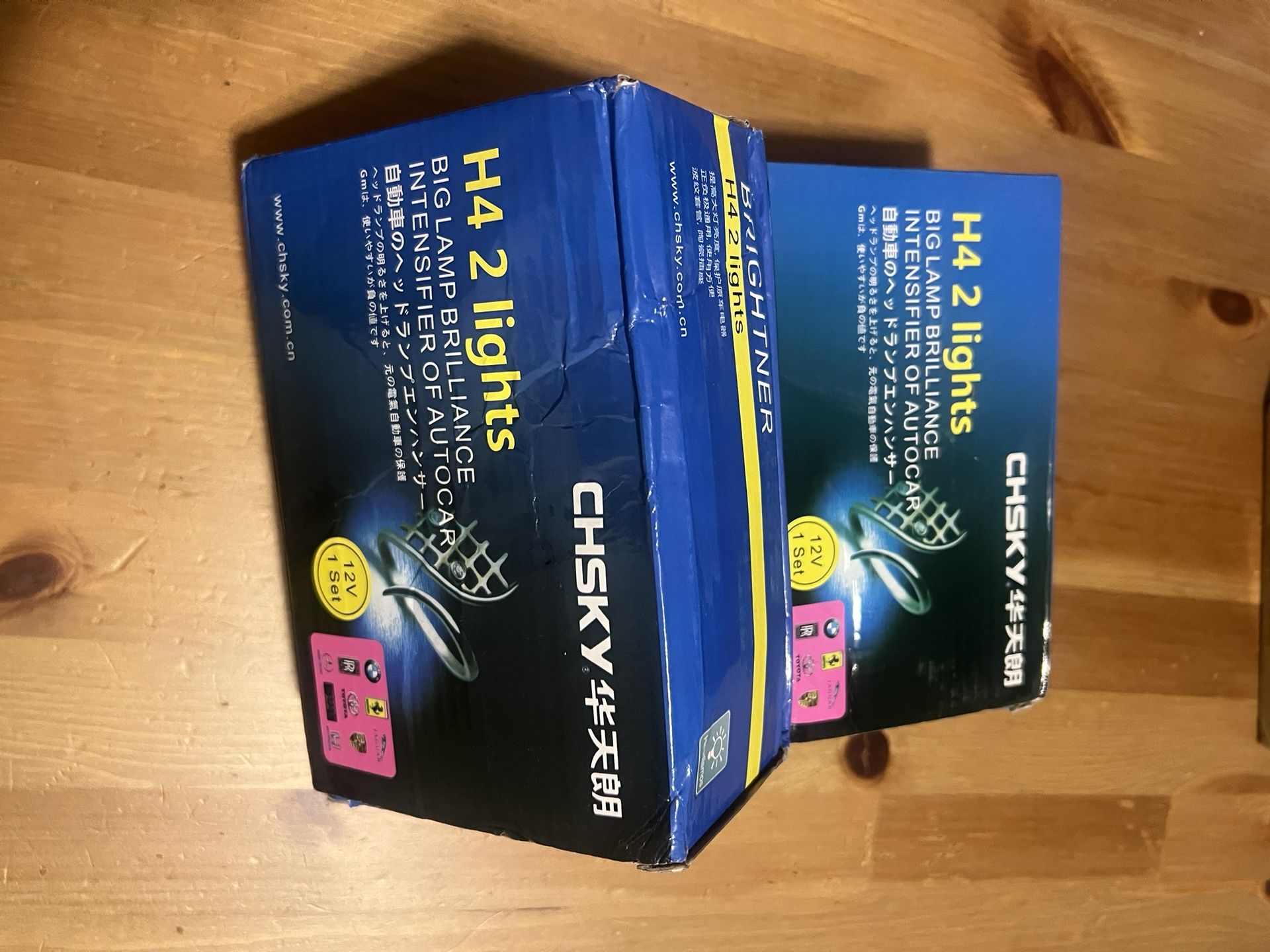 H4 HB2 9003 Headlights