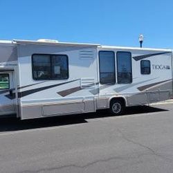 2007 Tioga Class C Motorhome