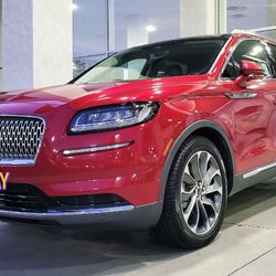 2022 Lincoln Nautilus Reserve