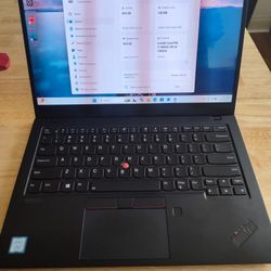 Lenovo X1 Carbon 7th GEN