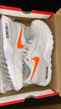 Nike Air max size 6 youth