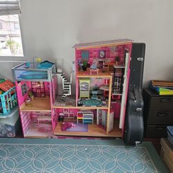 Doll House