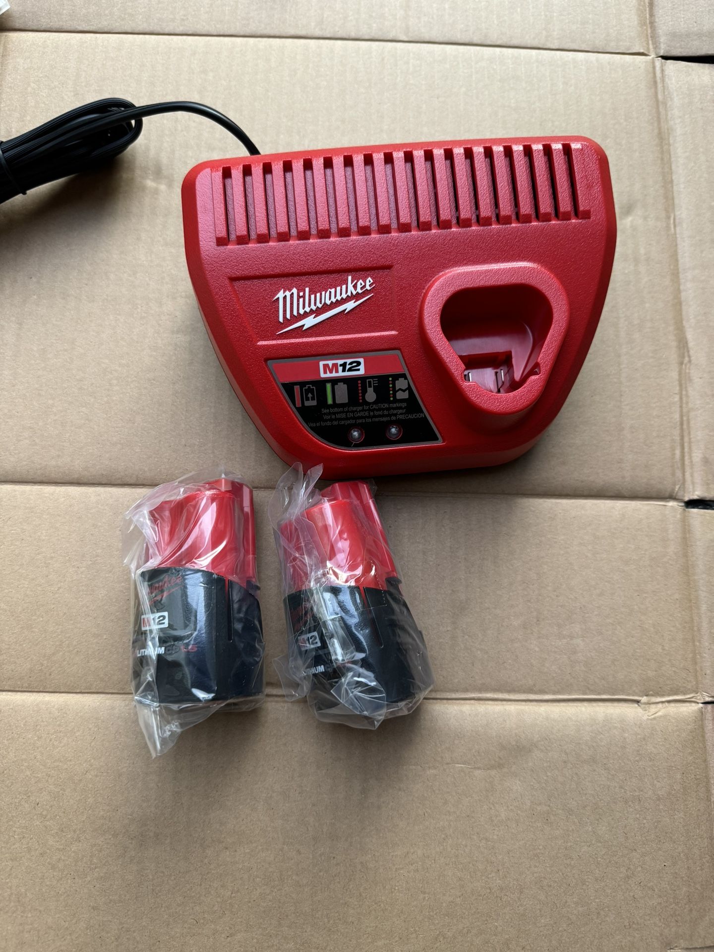 Milwaukee Batteries M12 And Charger