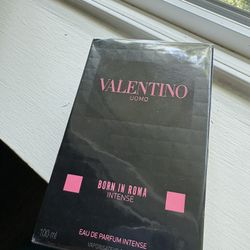 vlentino uomo cologne