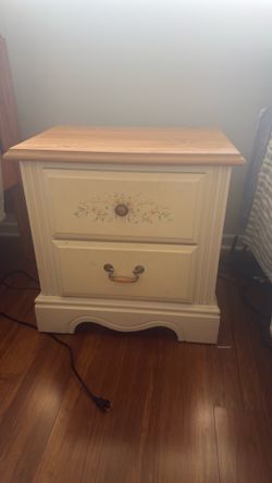 Night stand