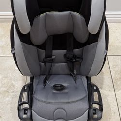 Evenflo Maestro Sport Harness Booster Car Seat
