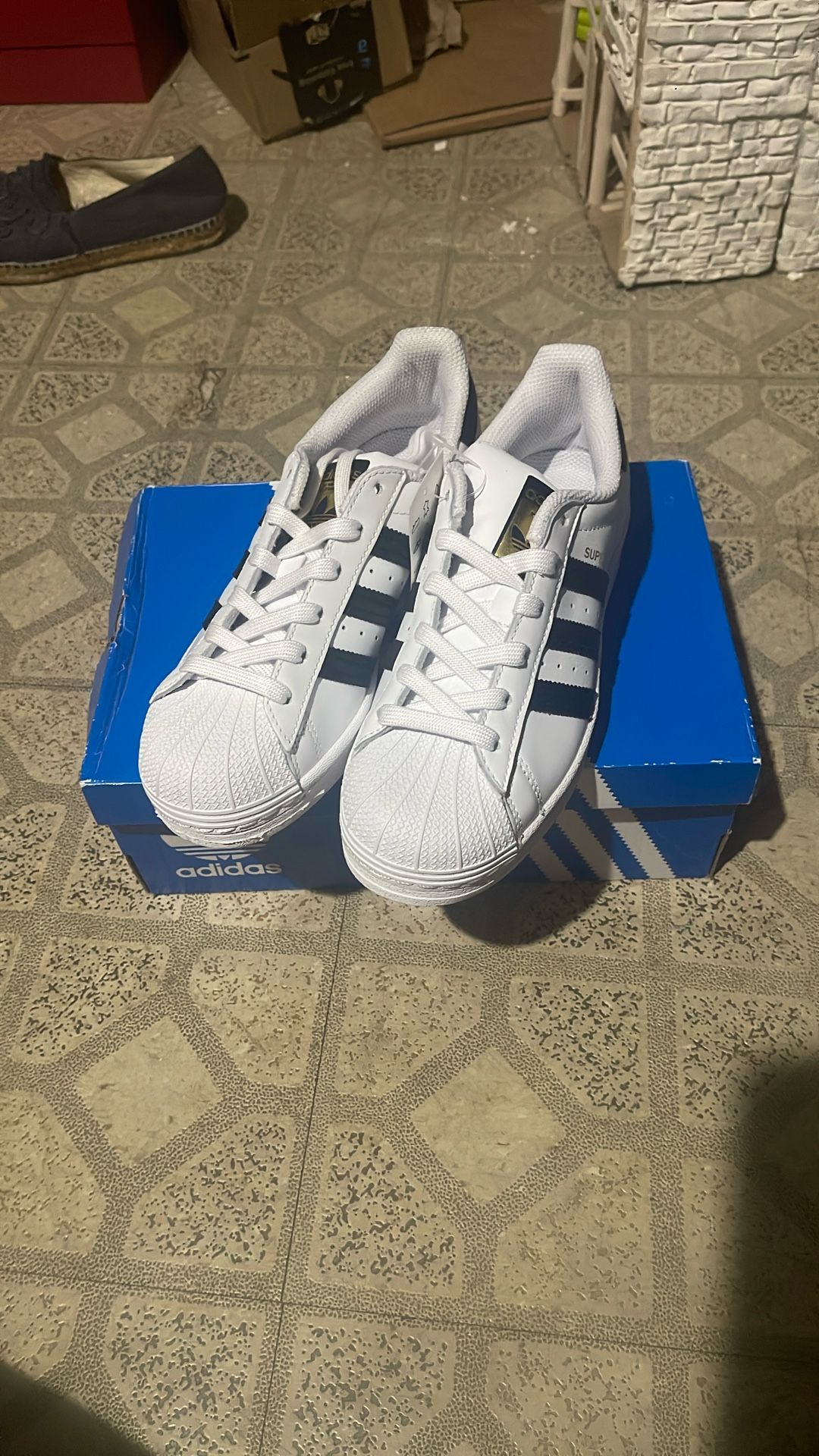 White Adidas Superstar