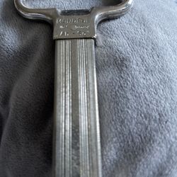 Monopol Vintage Cork Opener