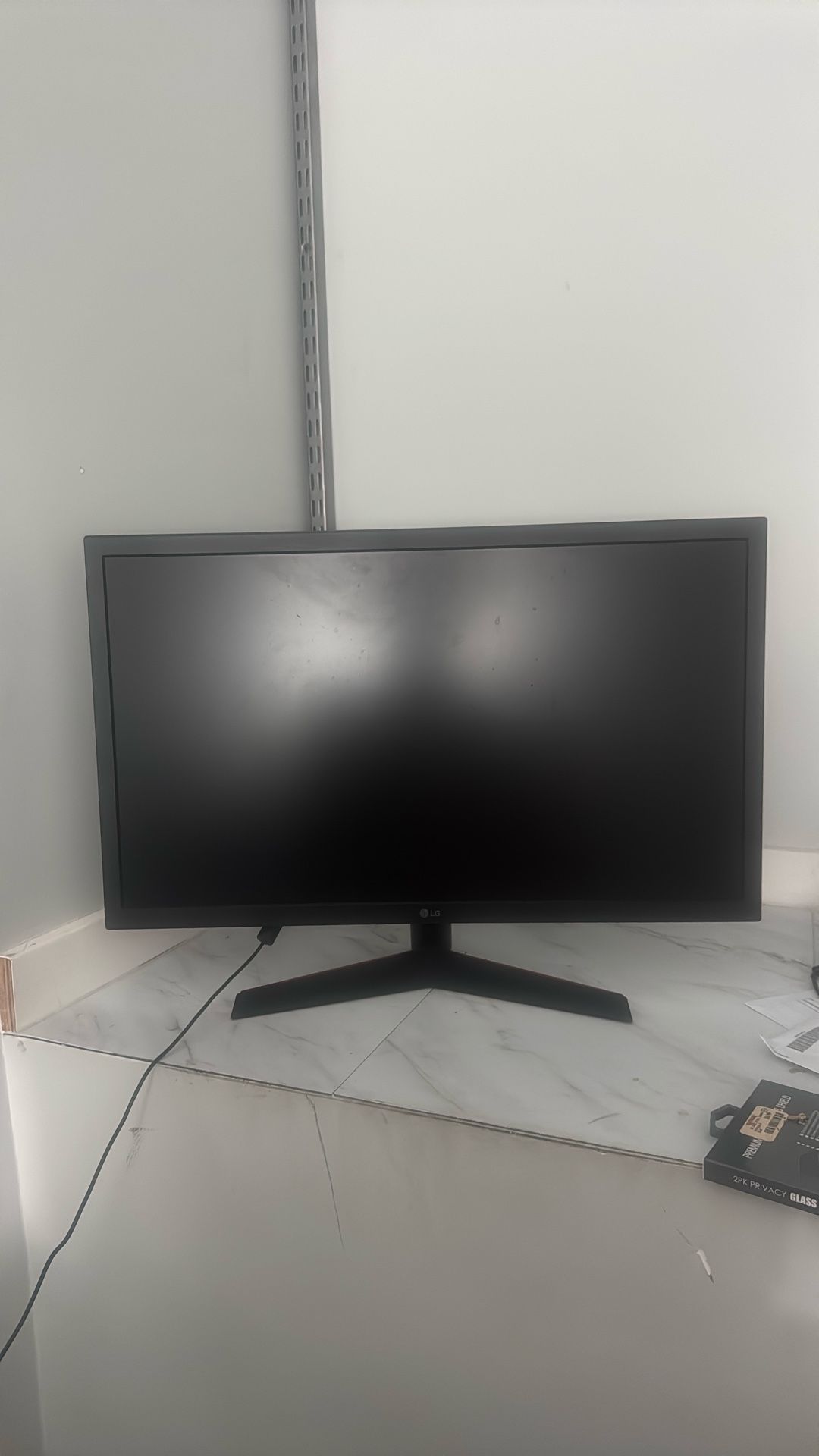 LG Monitor 27'