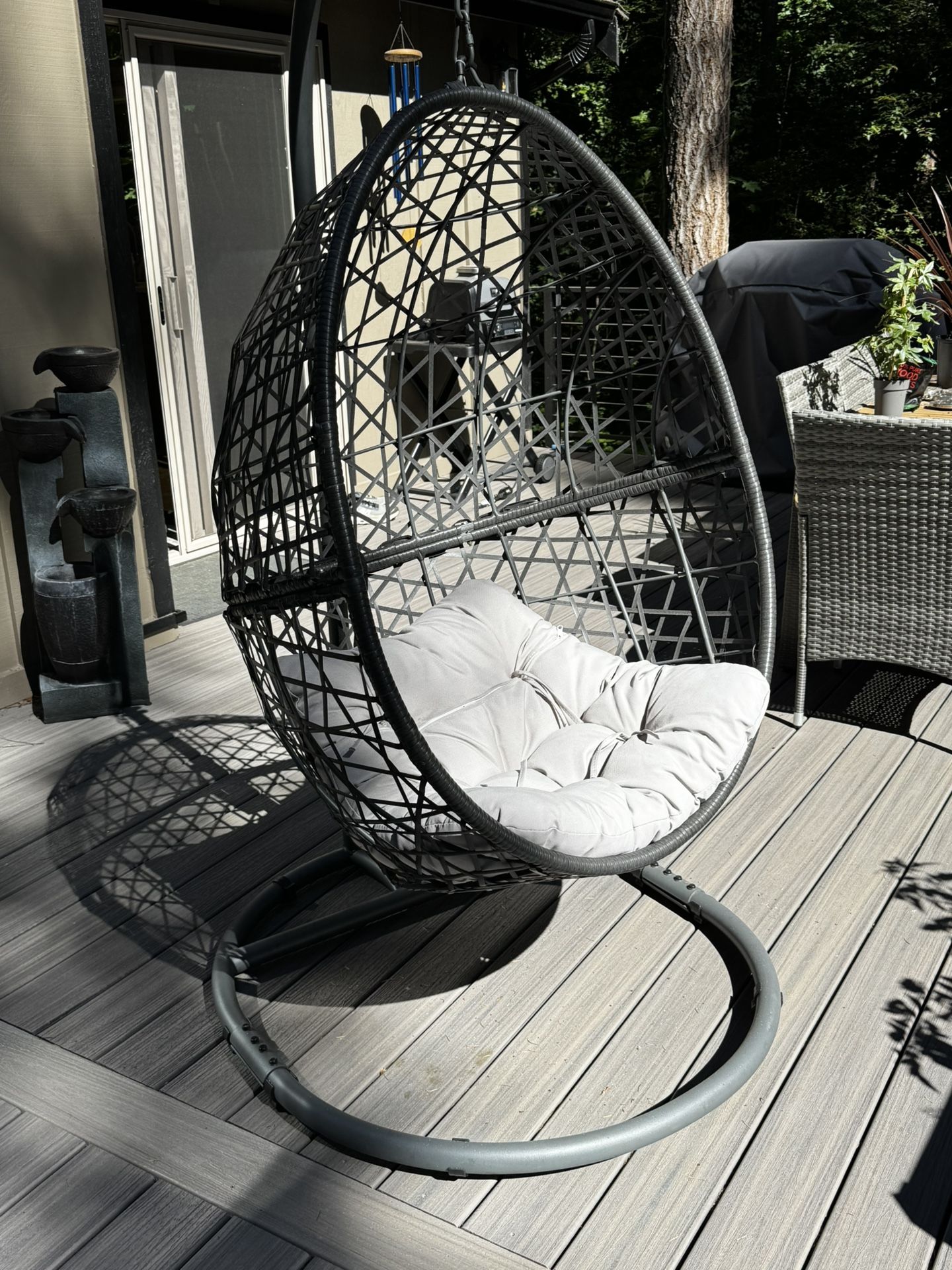 Hanging Egg Chair with Stand