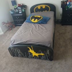 Kid Batman Bed