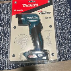 Makita (ML001G) 40V Max Xgt. Cordless L.E.D. Flashlight
