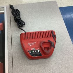 Milwaukee M12 Charger